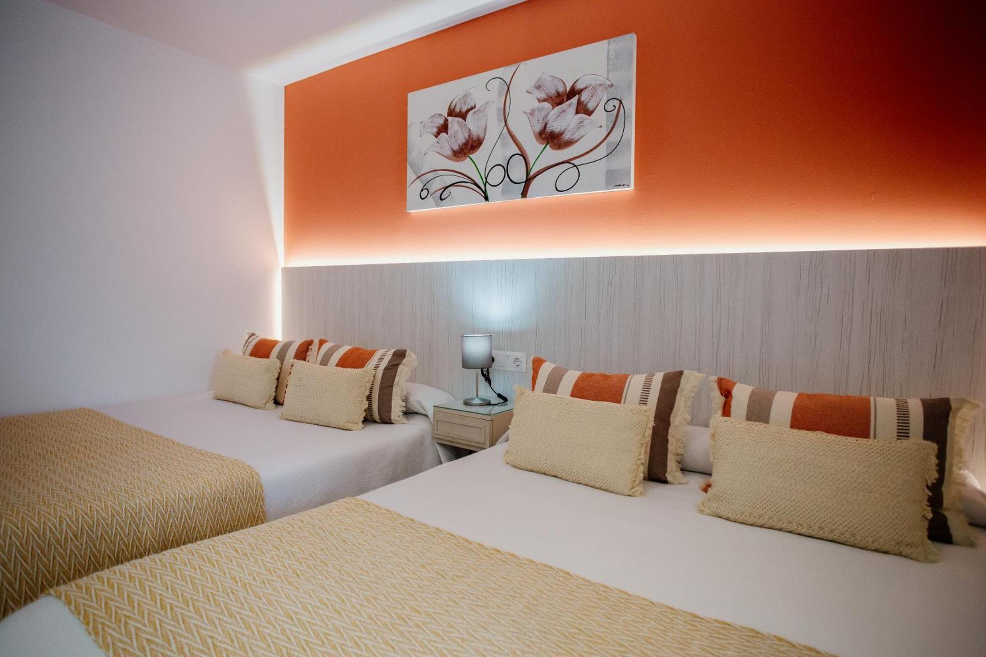 Apartamentos Turisticos Mastil 16 P2 Malaga Bagian luar foto