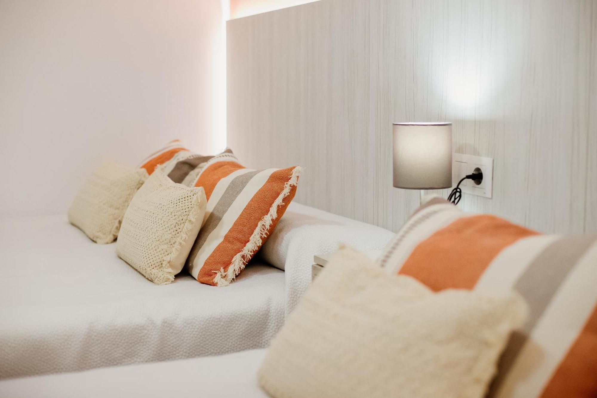 Apartamentos Turisticos Mastil 16 P2 Malaga Bagian luar foto