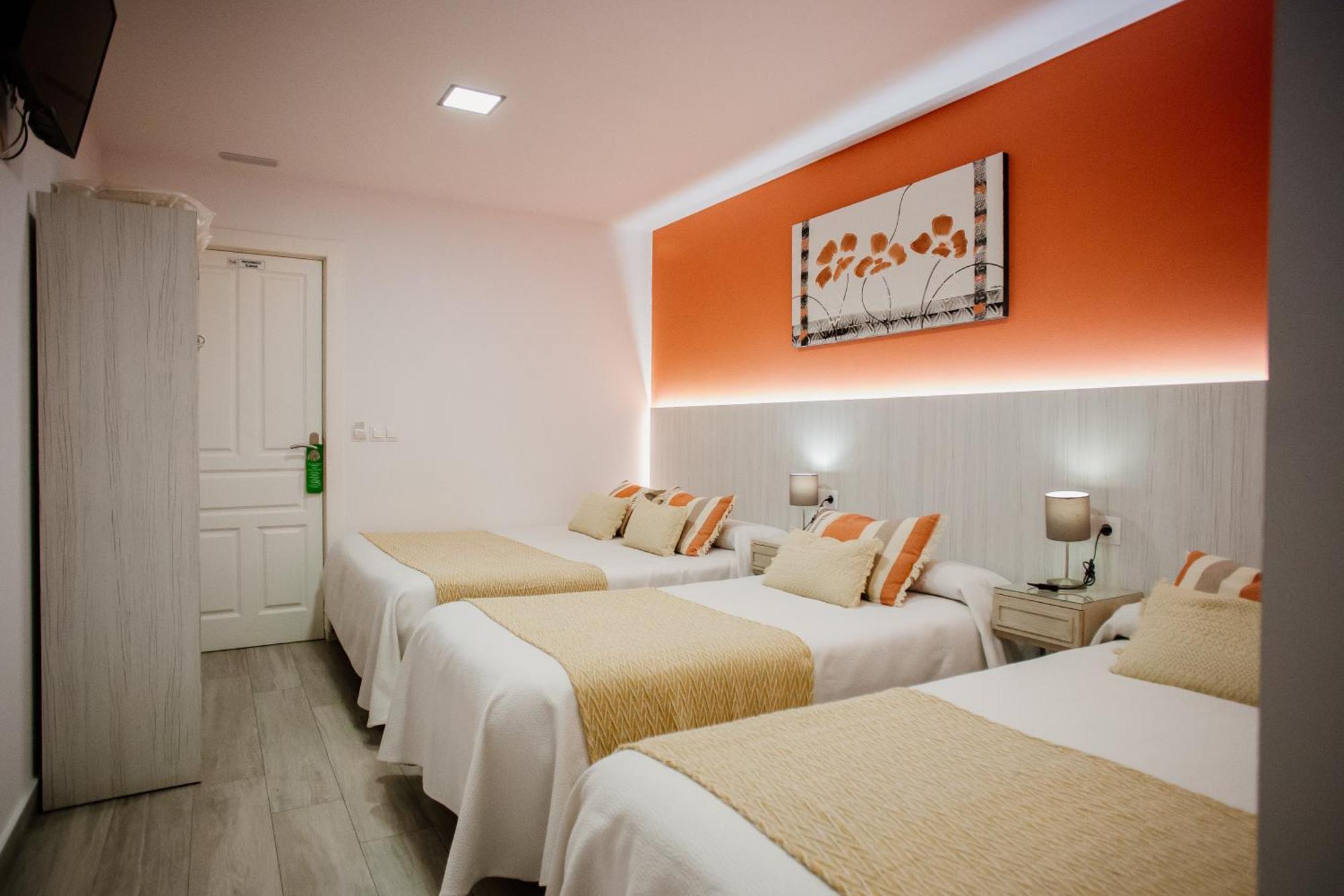 Apartamentos Turisticos Mastil 16 P2 Malaga Bagian luar foto