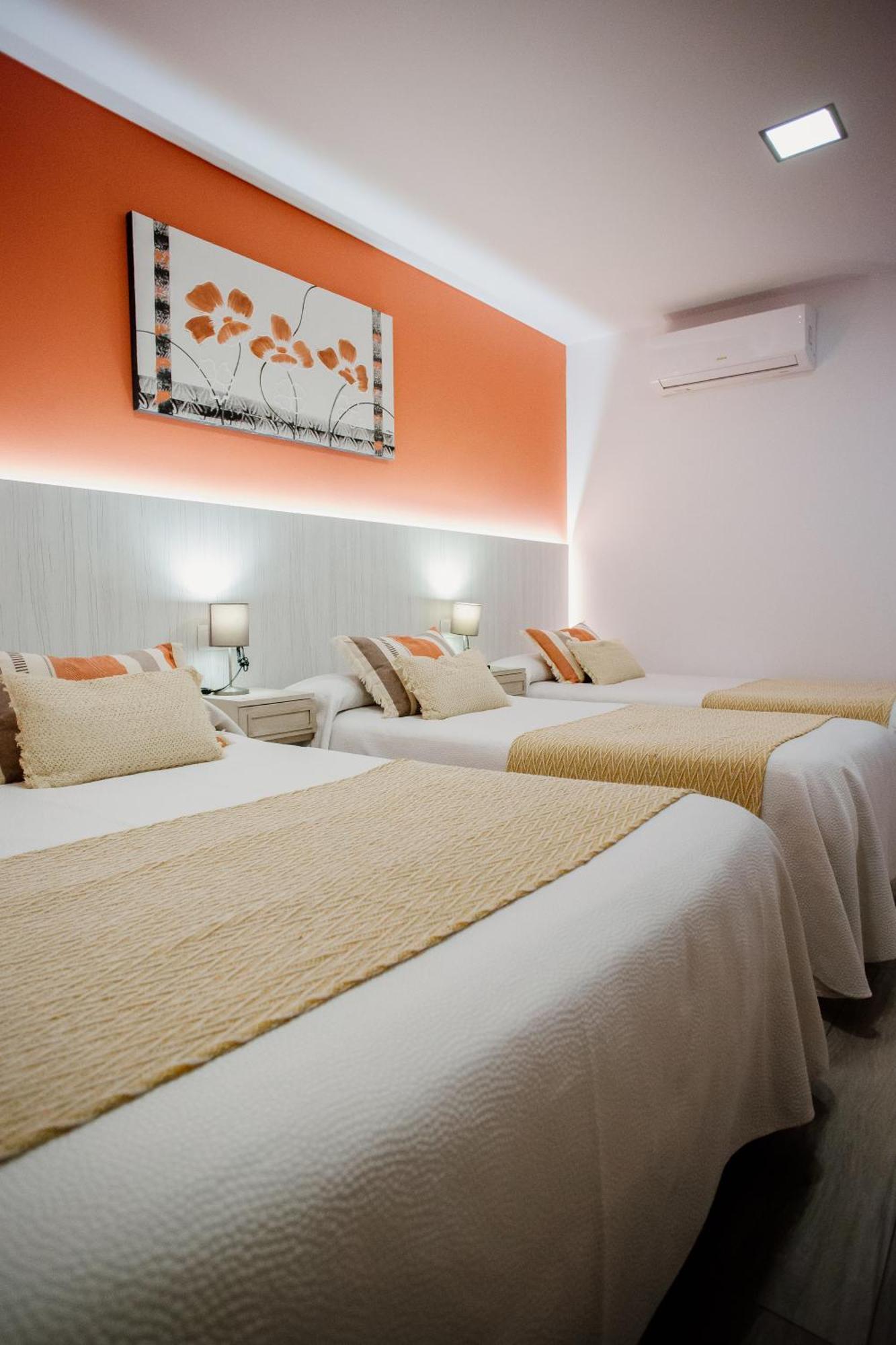 Apartamentos Turisticos Mastil 16 P2 Malaga Bagian luar foto