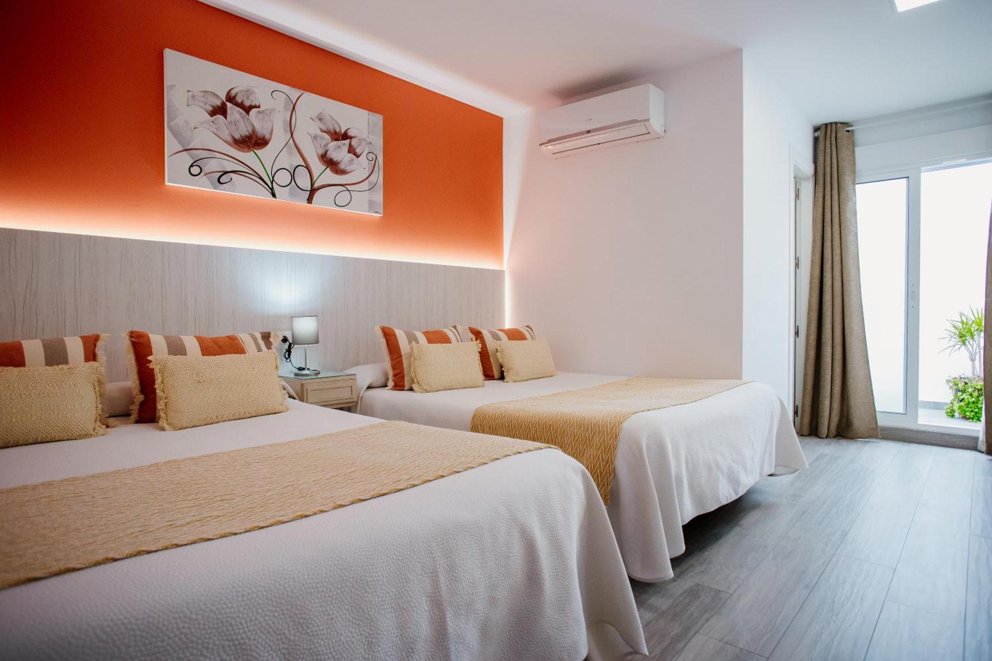 Apartamentos Turisticos Mastil 16 P2 Malaga Bagian luar foto