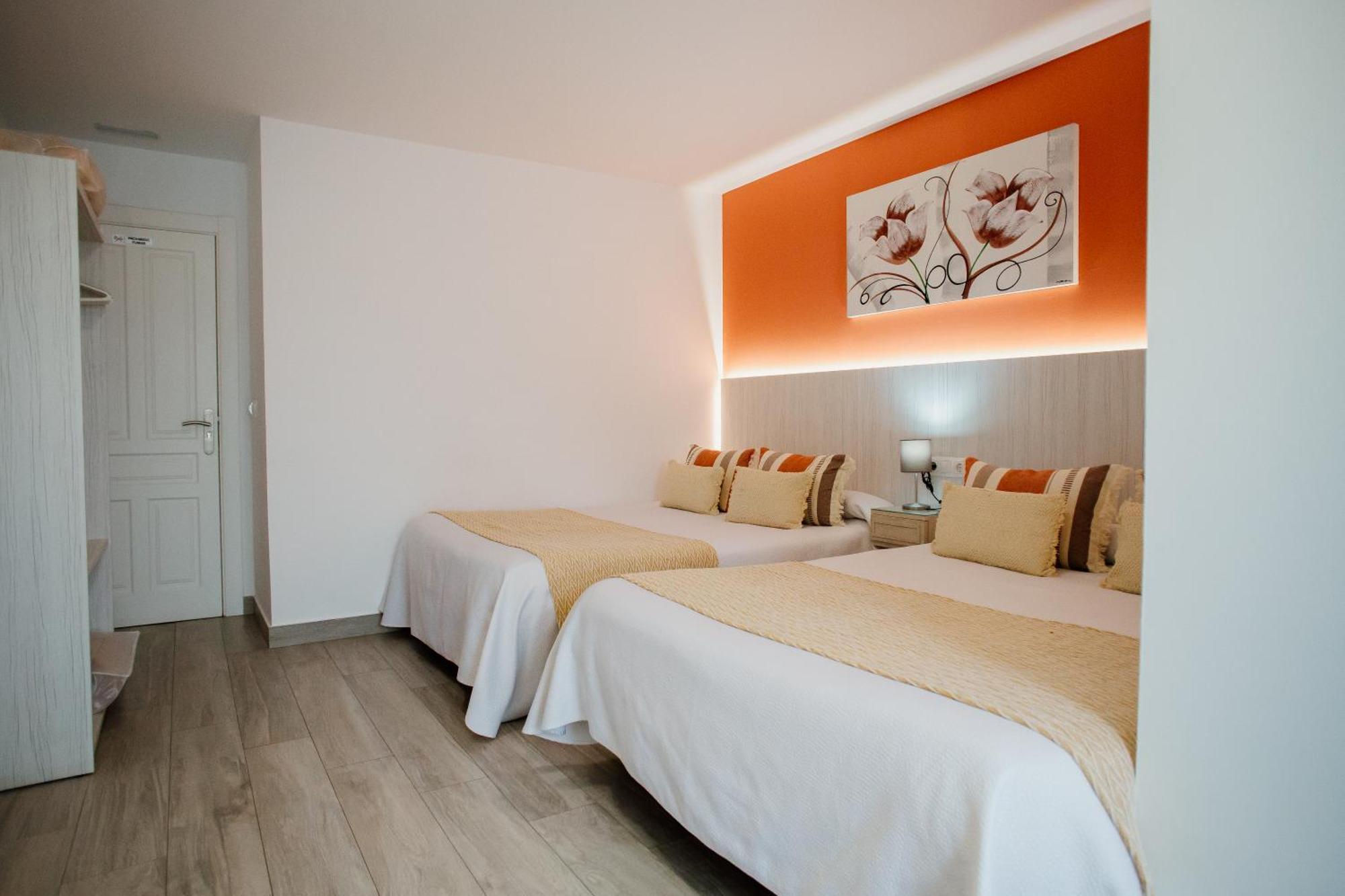 Apartamentos Turisticos Mastil 16 P2 Malaga Bagian luar foto